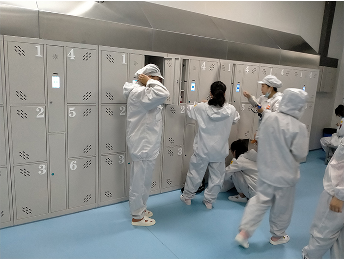人脸识别型智能更衣柜,工厂员工更衣储物柜,手机信号屏蔽充电柜